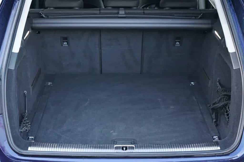 Audi A4 Avant 40 quattro LED Navi el. Heckklappe PDC 08/2019-photo-6