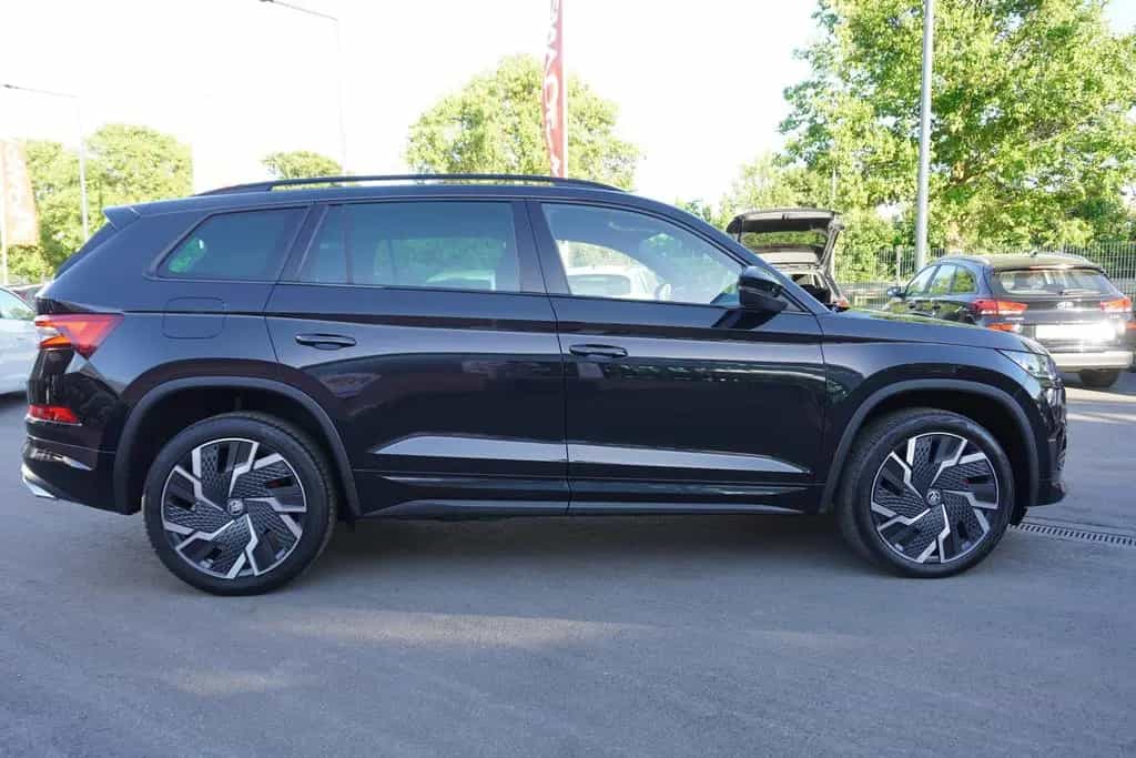 Skoda Kodiaq 2.0 TSI DSG RS 4x4 VC AHK LED Navi Memory 05/2022-photo-3