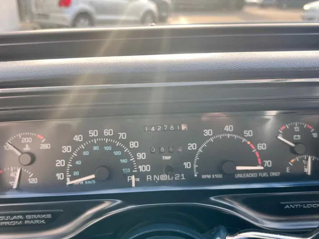 Buick Park Avenue 3.8 V6 GELEGENHEIT Tüv NEU US Modell 11/1991-photo-19