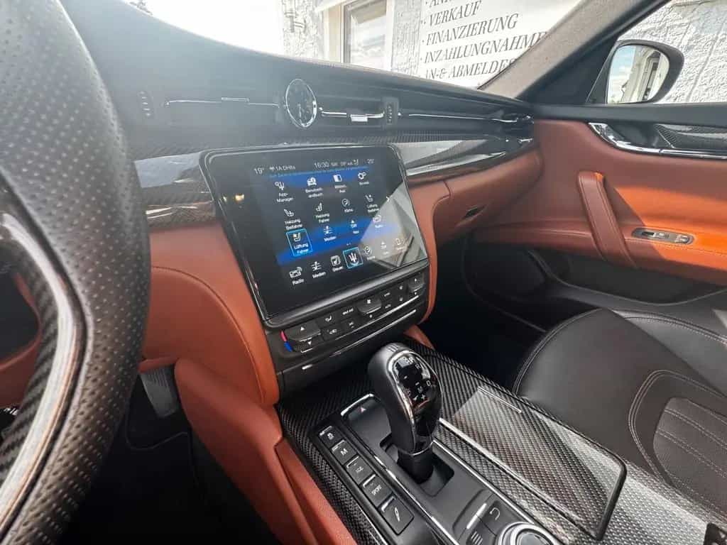 Maserati Quattroporte SQ4 *Full Carbon*H&K Sound*21' Zoll 05/2017-photo-30