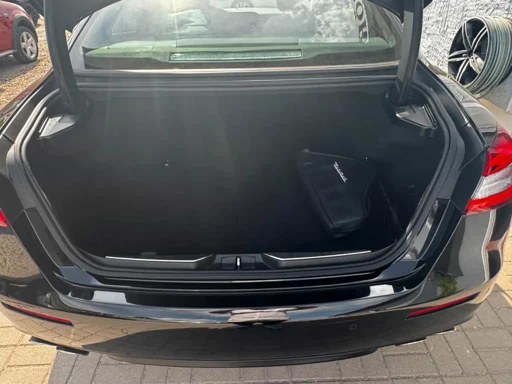 Maserati Quattroporte SQ4 *Full Carbon*H&K Sound*21' Zoll 05/2017-photo-7