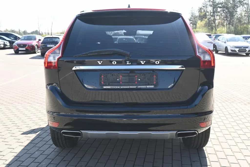 Volvo XC60 D4 FWD Autom. Summum*STDHZG*RFK* 07/2017-photo-3