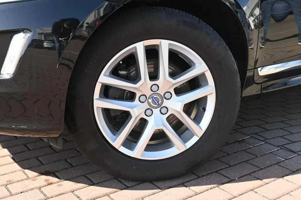 Volvo XC60 D4 FWD Autom. Summum*STDHZG*RFK* 07/2017-photo-9