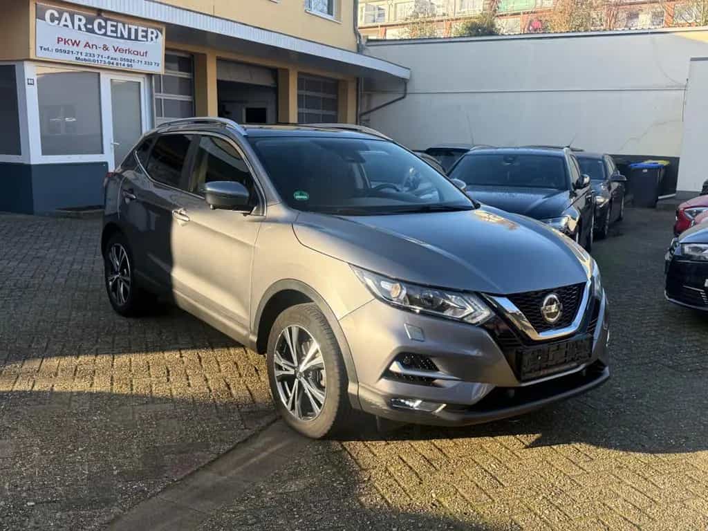 Nissan Qashqai N-Connecta*NAVI*360° Kamera*8FACH*SHZ*** 07/2018-photo-0