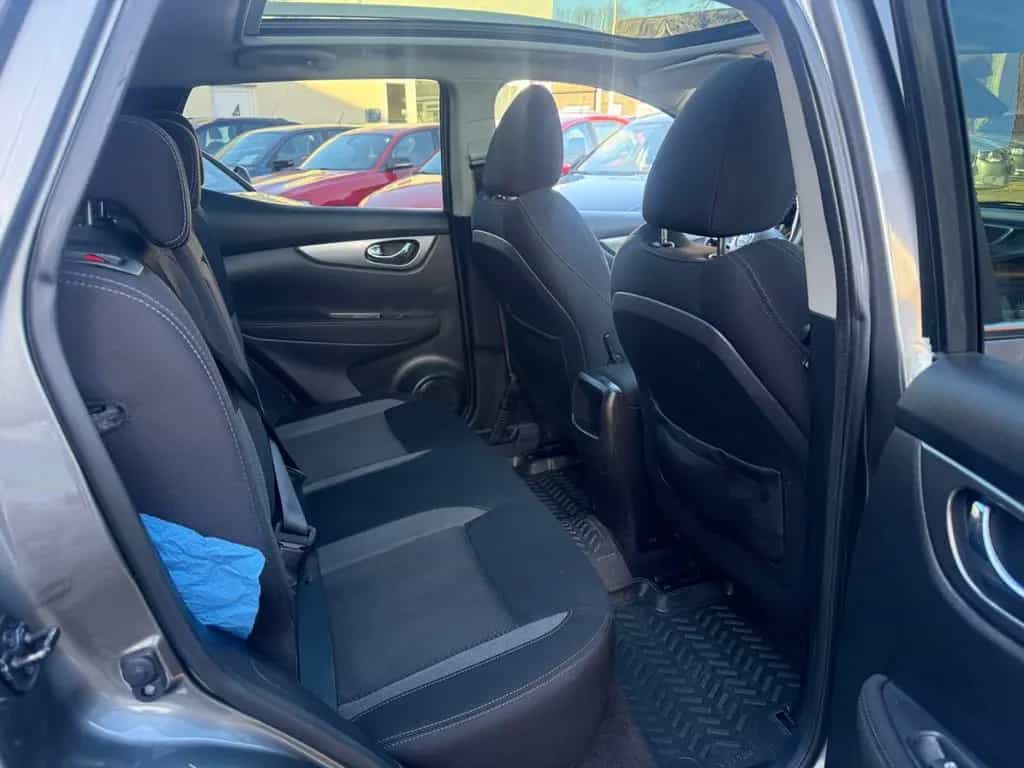 Nissan Qashqai N-Connecta*NAVI*360° Kamera*8FACH*SHZ*** 07/2018-photo-12