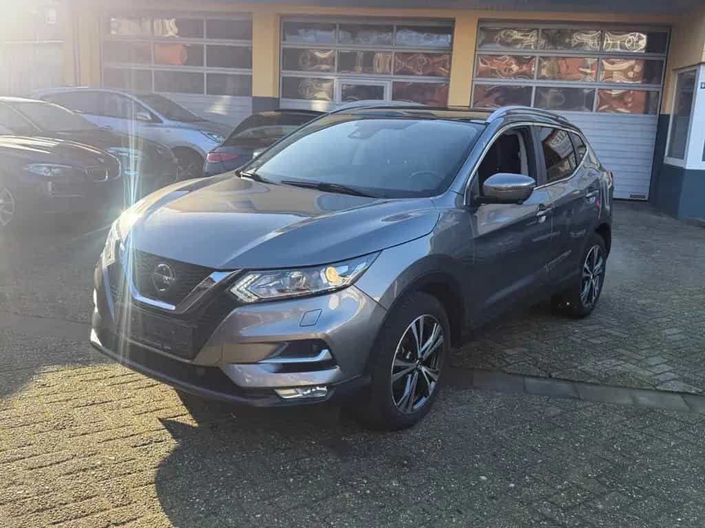 Nissan Qashqai N-Connecta*NAVI*360° Kamera*8FACH*SHZ*** 07/2018-photo-6