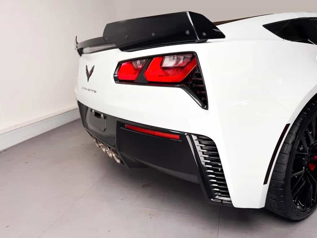 Corvette Z06 6.2 C7 AT8 / Z07-Paket / Comp.-Sitze / DEUTSCH 07/2015-photo-12