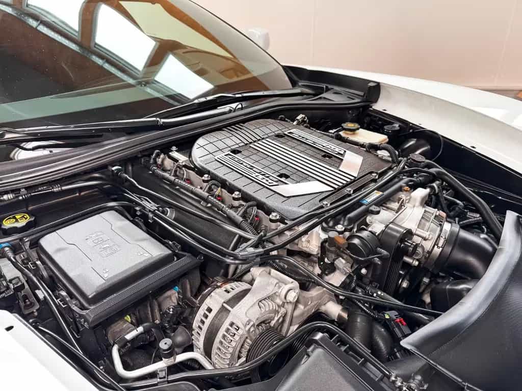 Corvette Z06 6.2 C7 AT8 / Z07-Paket / Comp.-Sitze / DEUTSCH 07/2015-photo-14
