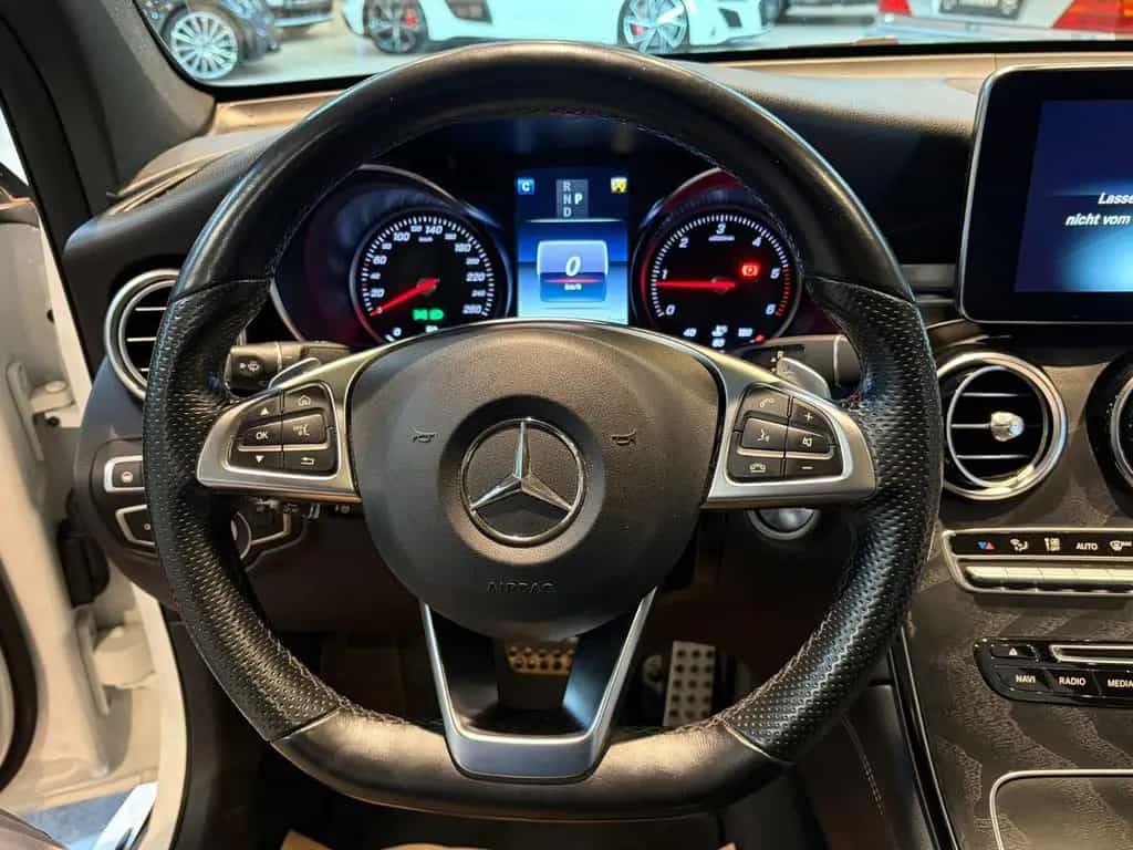Mercedes-Benz GLC-Class d 4Matic AMG Sthzg Night BUR 360° AHK 12/2018-photo-14