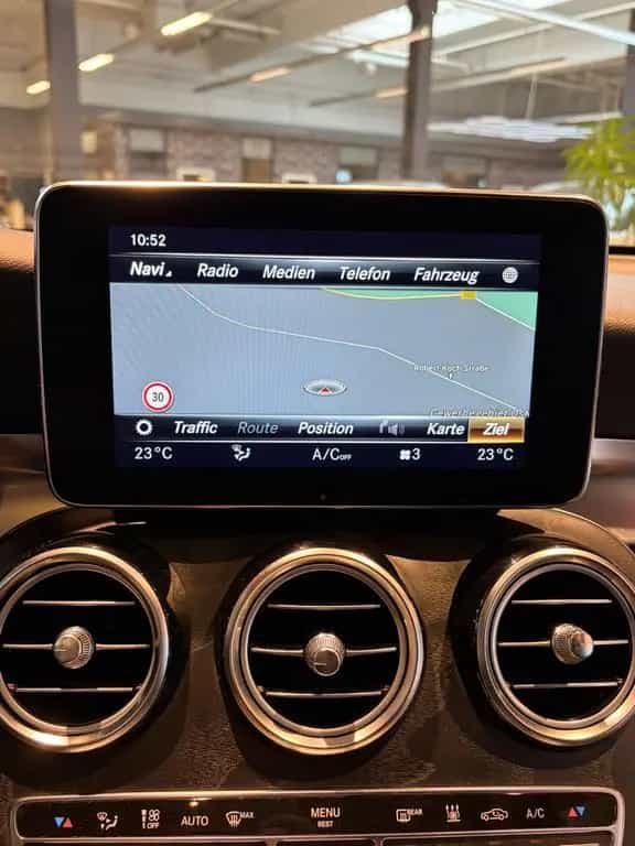 Mercedes-Benz GLC-Class d 4Matic AMG Sthzg Night BUR 360° AHK 12/2018-photo-21