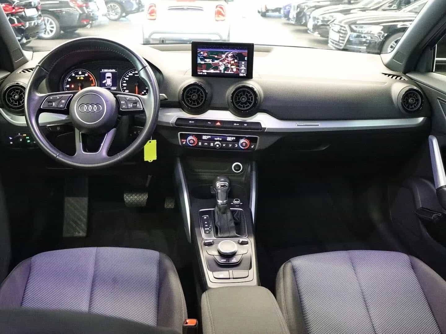 Audi Q2 01/2018-photo-8