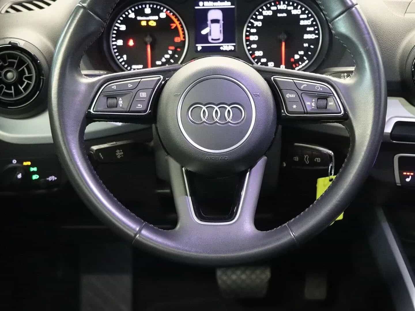 Audi Q2 01/2018-photo-9