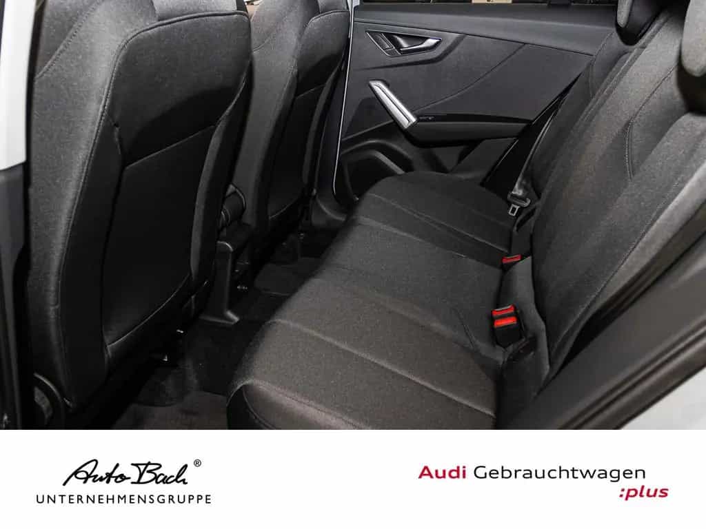 Audi Q2 Advanced 35 TFSI Stronic 18" LED CarPlay RFK 12/2025-photo-13