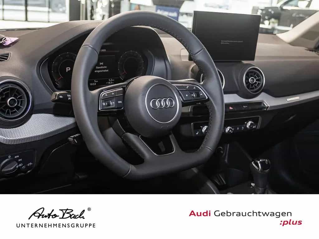 Audi Q2 Advanced 35 TFSI Stronic 18" LED CarPlay RFK 12/2025-photo-9