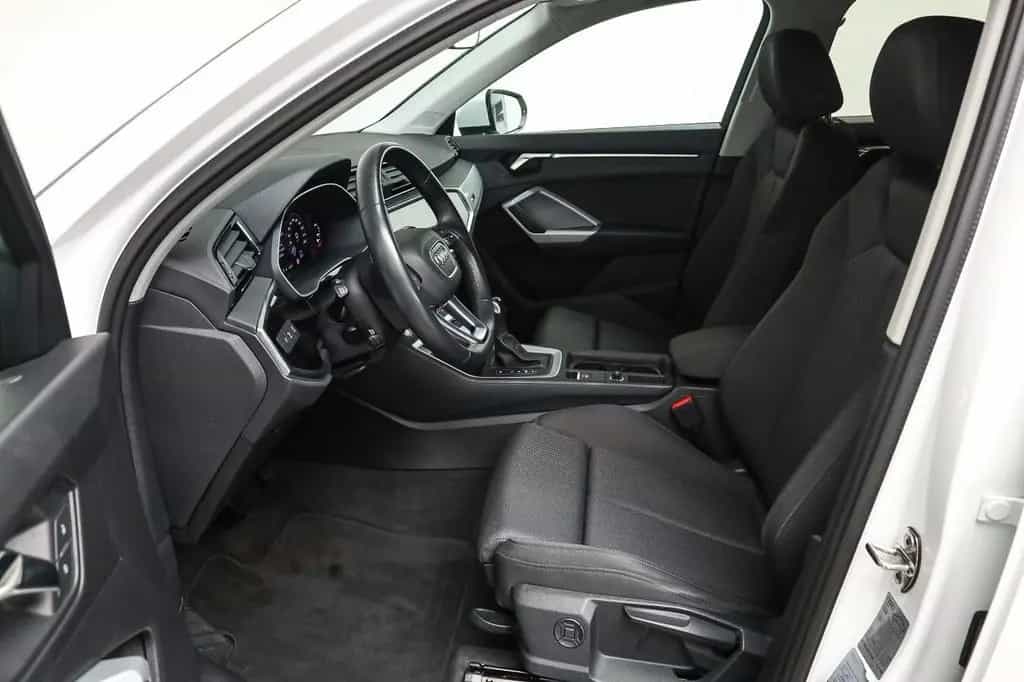 Audi Q3 S line 35 TFSI AHK, Navi, LED, virtual 12/2022-photo-7