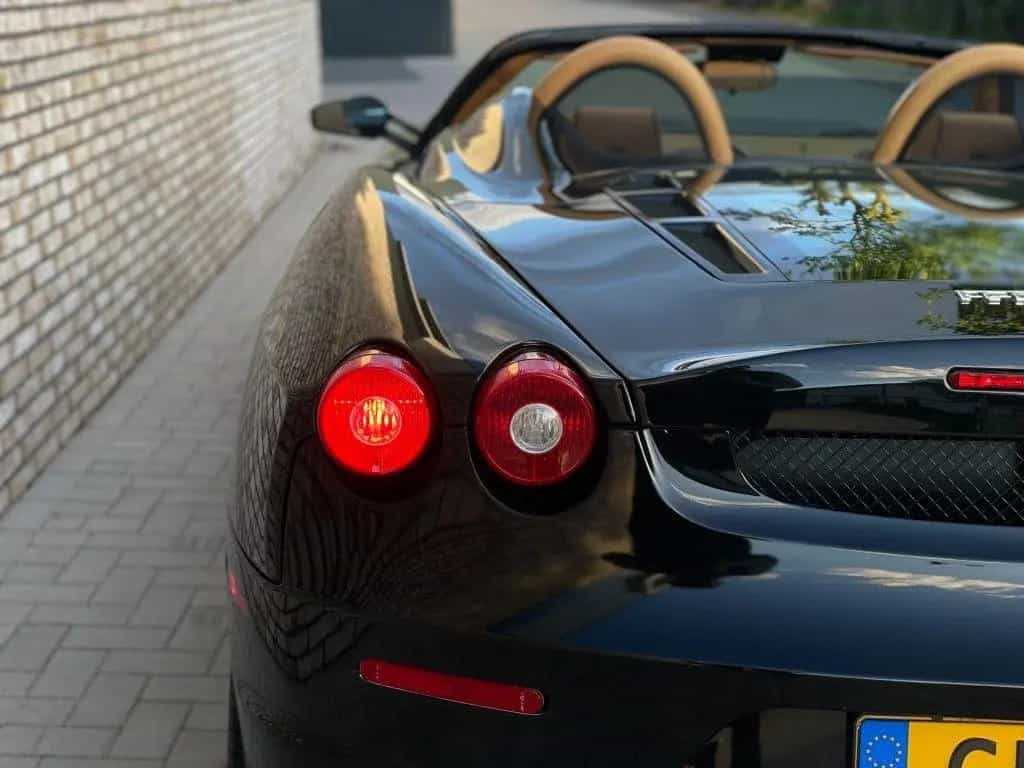 Ferrari F430 4.3 V8 Spider F1/Touchtronic Sehr guter Zus 02/2005-photo-28