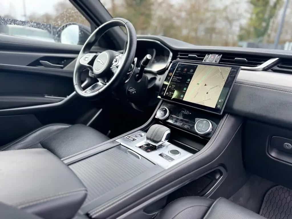 Jaguar F-Pace R-DYNAMIC AWD*AUT*1.HD*PANO*LED*EL.AHK* 04/2023-photo-16