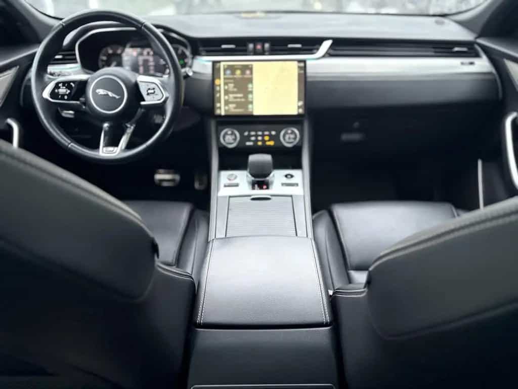 Jaguar F-Pace R-DYNAMIC AWD*AUT*1.HD*PANO*LED*EL.AHK* 04/2023-photo-17