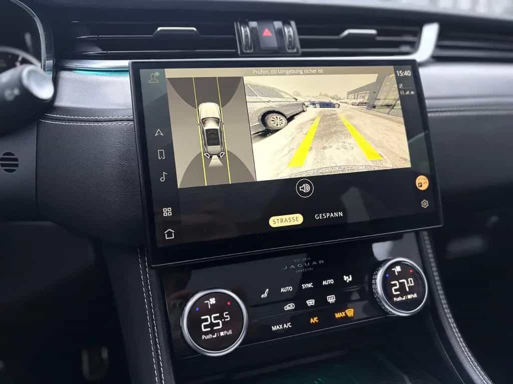 Jaguar F-Pace R-DYNAMIC AWD*AUT*1.HD*PANO*LED*EL.AHK* 04/2023-photo-29