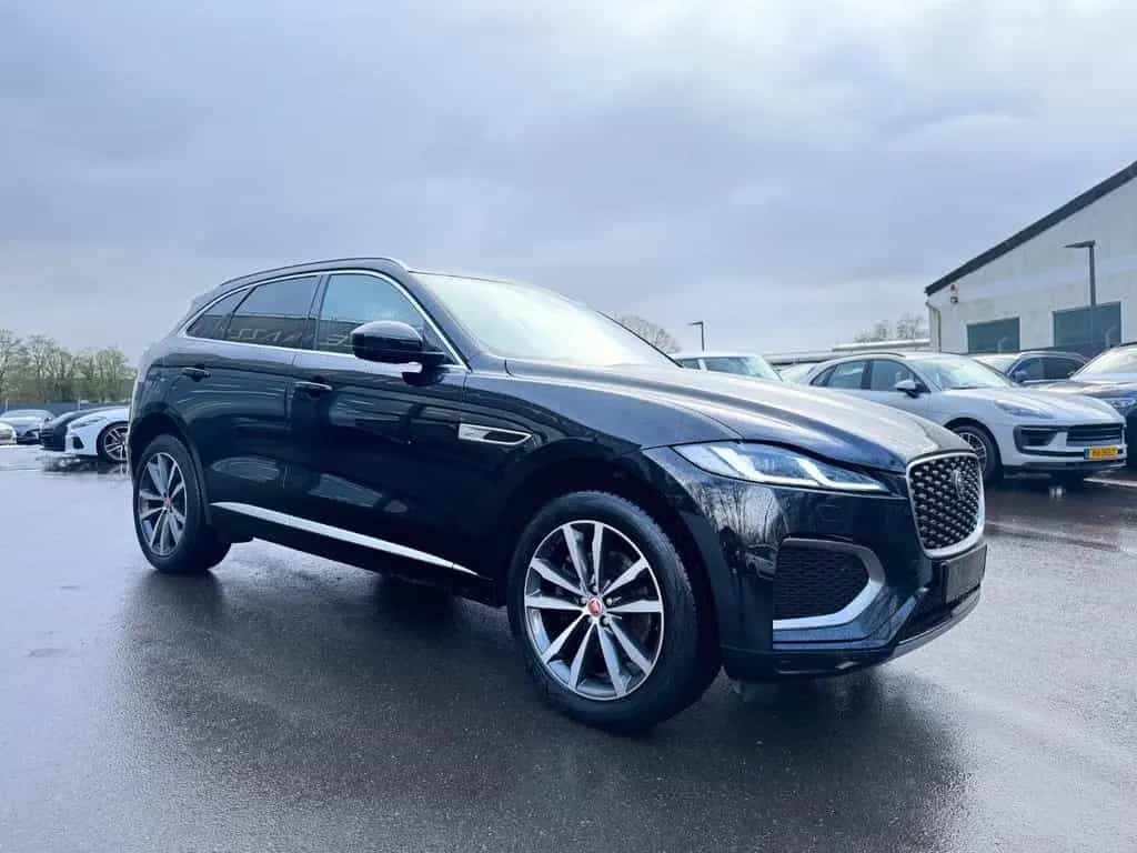Jaguar F-Pace R-DYNAMIC AWD*AUT*1.HD*PANO*LED*EL.AHK* 04/2023-photo-4