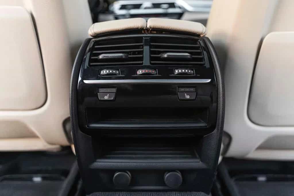 BMW 6 Series GT M-SPORT HUD 360° H&K LED CARPLAY PANO 12/2018-photo-20