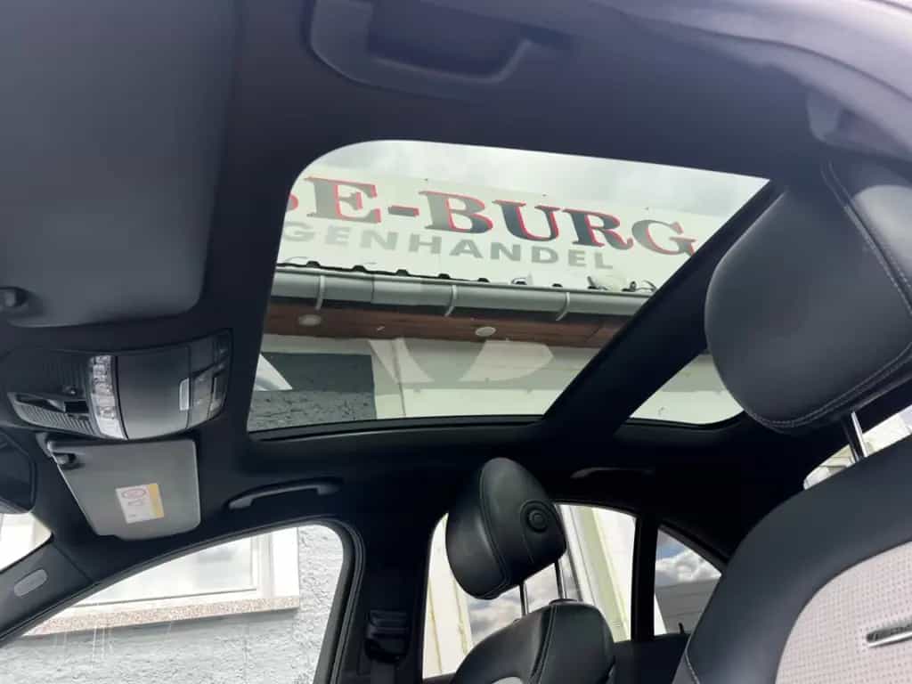 Mercedes-Benz C 63 AMG C63 S AMG *Night*Carbon*Pano*S.Auspuff*Burmester 10/2016-photo-32