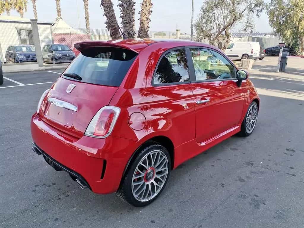 Abarth 500 1.4 Turbo T-Jet 08/2009-photo-4