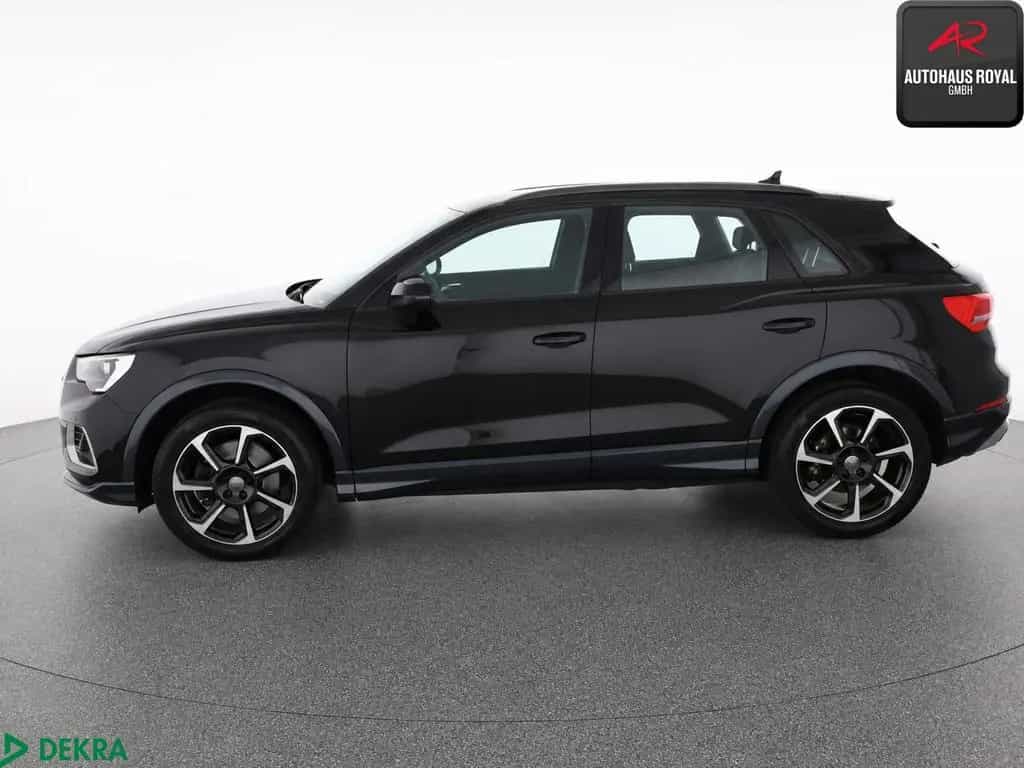 Audi Q3 45 TFSI qu S LINE 19ZOLL ACC,KEYLESS,AHK,1.HD 02/2021-photo-1