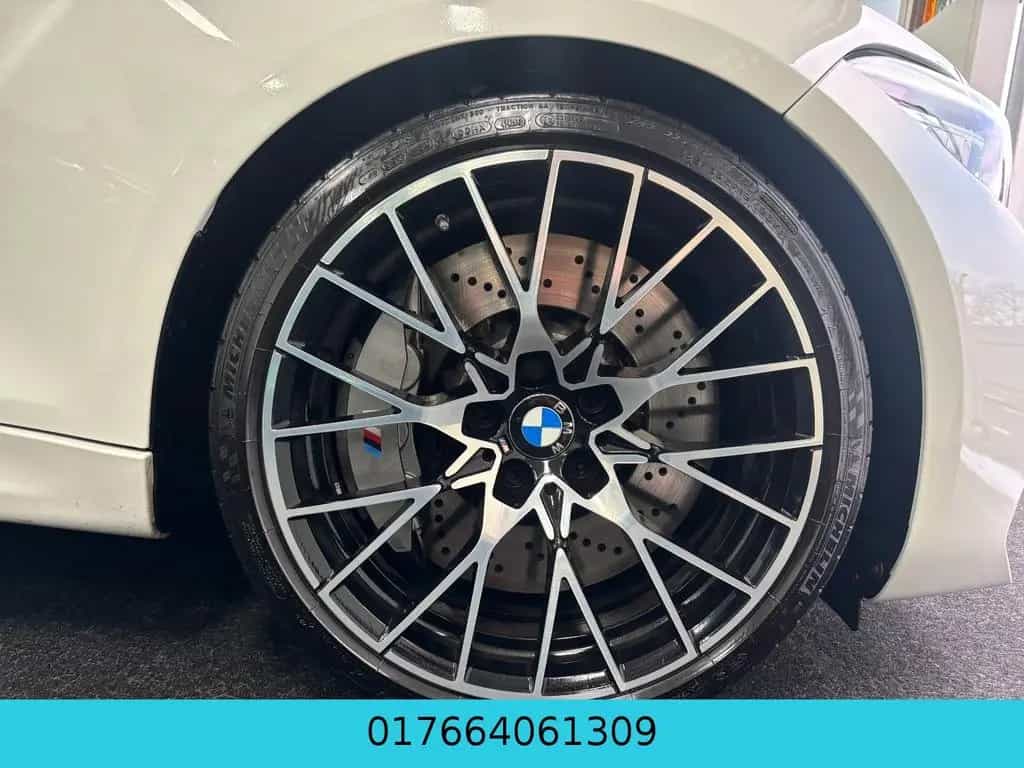 BMW M2 08/2020-photo-39