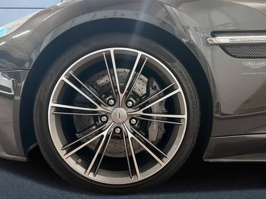 Aston Martin Vanquish Coupe 6.0 V12 Automatik Carbon  B&O 06/2014-photo-8