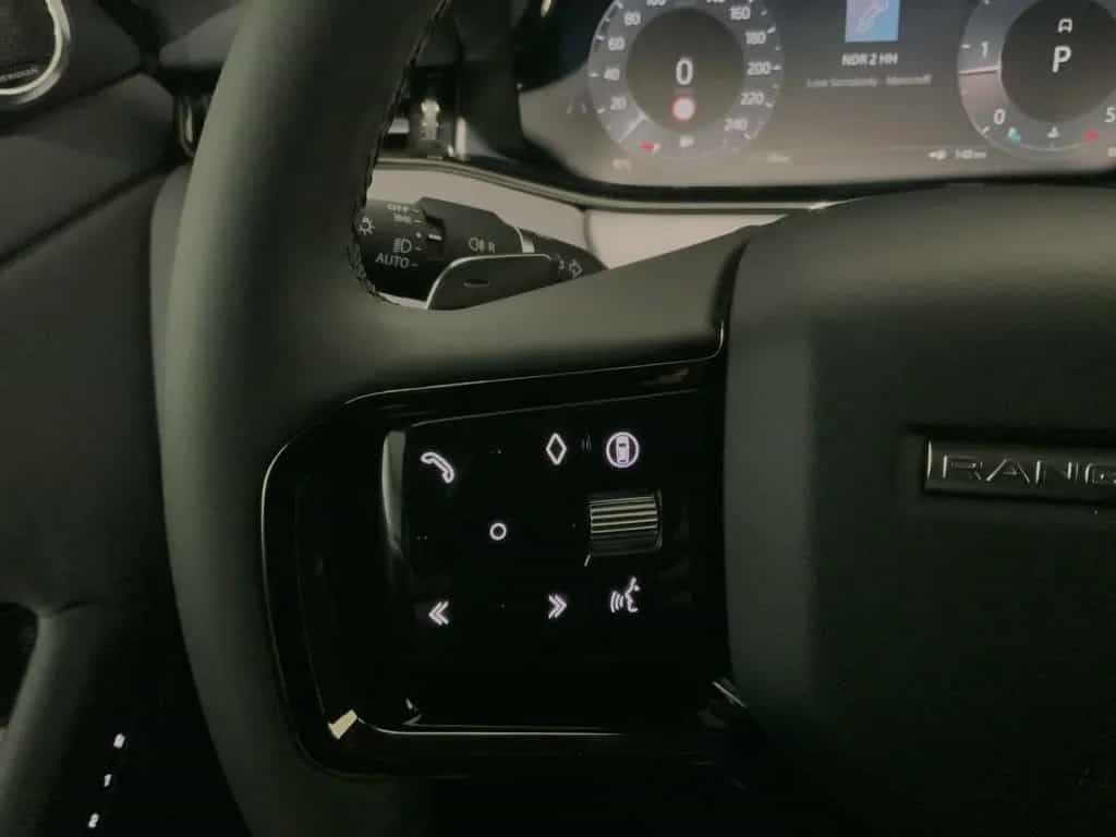 Land Rover Range Rover Evoque DYNAMIC SE D165 AWD 11/2025-photo-22