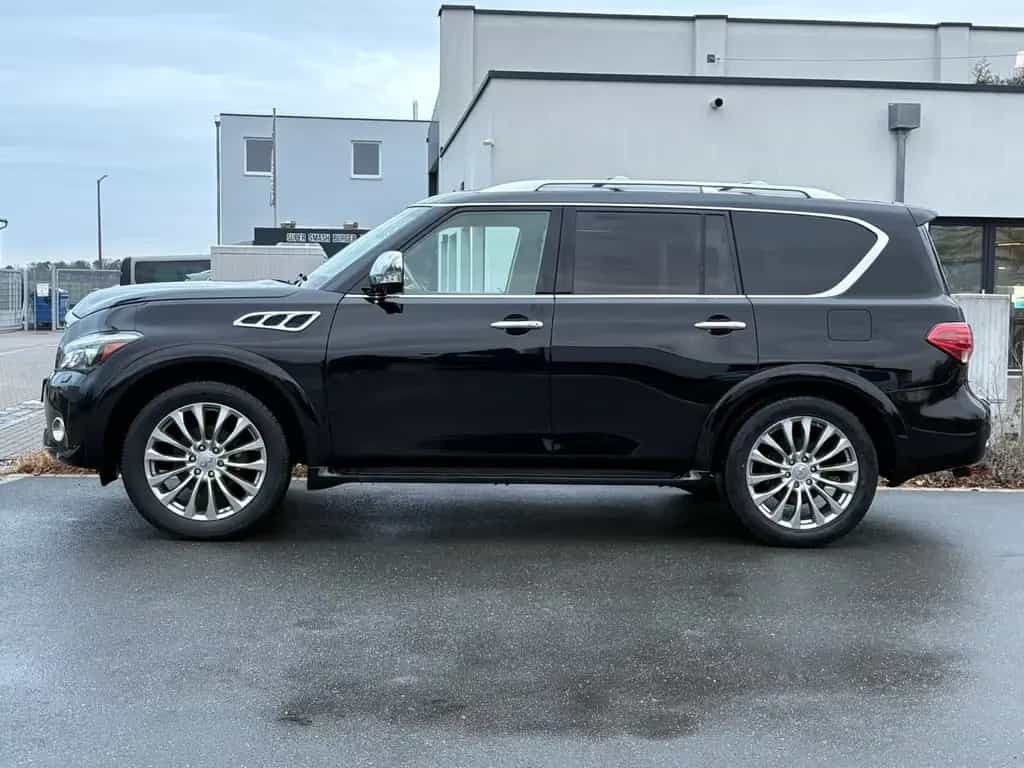 Infiniti QX80 5.6 V8 *7-Sitzer*Leder*Navi*360* 01/2016-photo-4