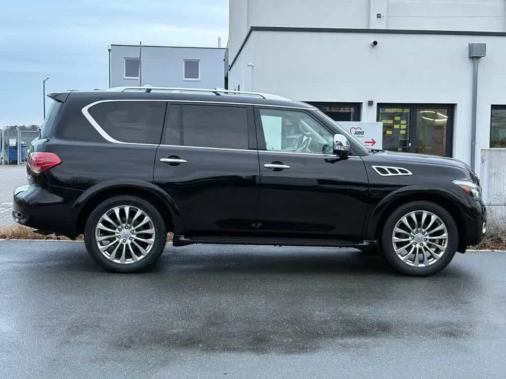 Infiniti QX80 5.6 V8 *7-Sitzer*Leder*Navi*360* 01/2016-photo-5