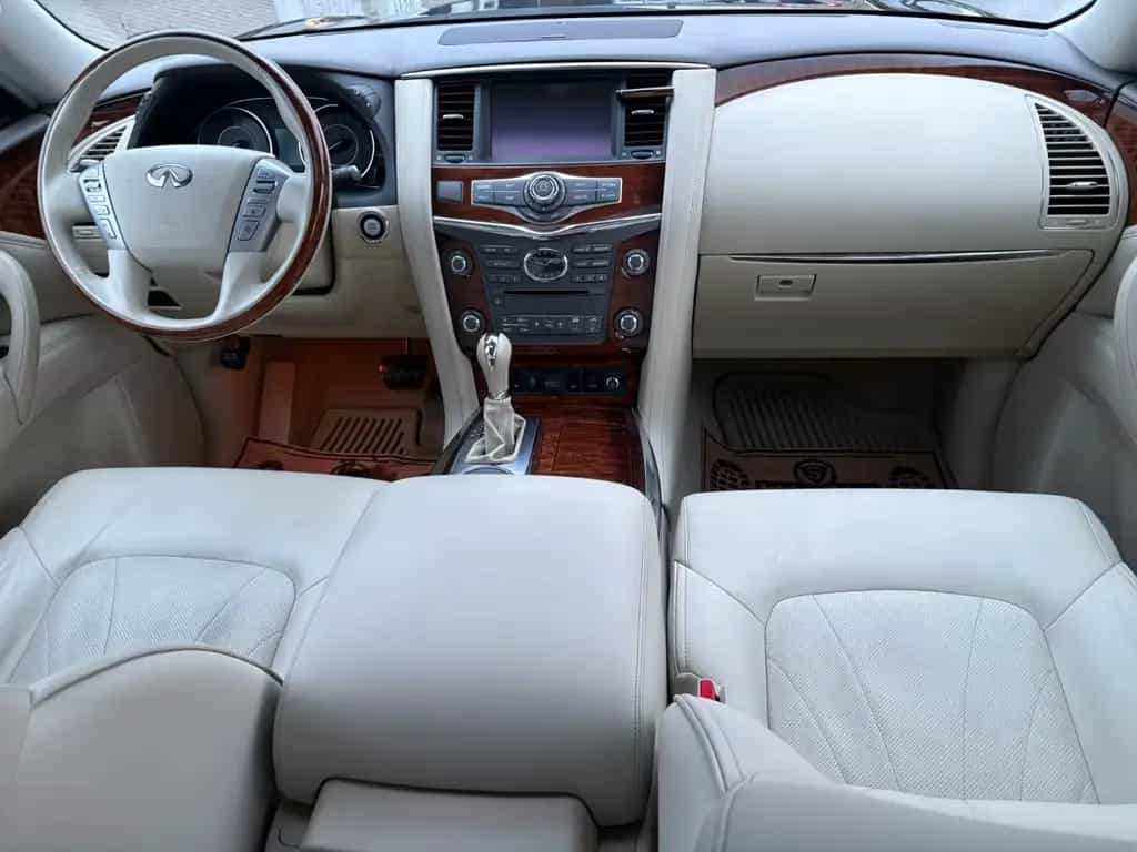 Infiniti QX80 5.6 V8 *7-Sitzer*Leder*Navi*360* 01/2016-photo-9