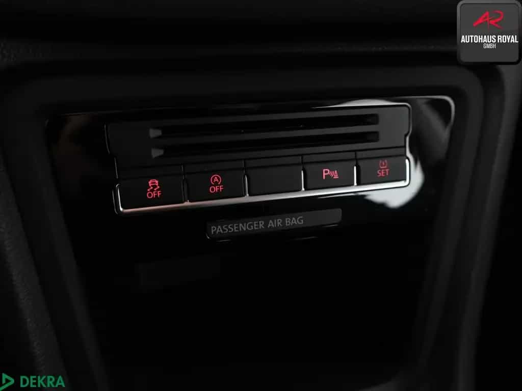 Volkswagen Sharan 2.0 TDI DSG DYNAUDIO,KAMERA,TOTWINKEL,ACC 02/2016-photo-20
