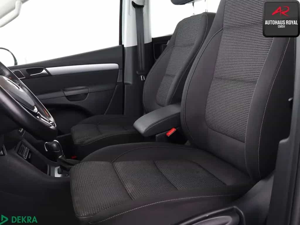 Volkswagen Sharan 2.0 TDI DSG DYNAUDIO,KAMERA,TOTWINKEL,ACC 02/2016-photo-9