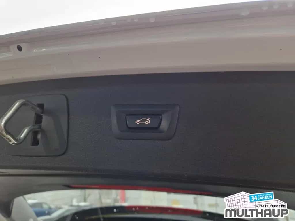 BMW 2 Series 218 Active Tourer i Sport Line SHZ PDC Navi 06/2017-photo-15