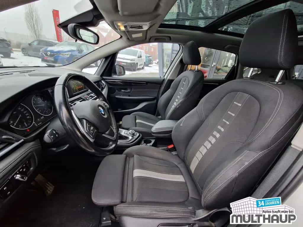 BMW 2 Series 218 Active Tourer i Sport Line SHZ PDC Navi 06/2017-photo-5