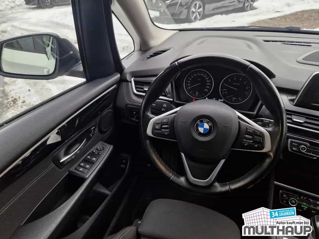 BMW 2 Series 218 Active Tourer i Sport Line SHZ PDC Navi 06/2017-photo-6