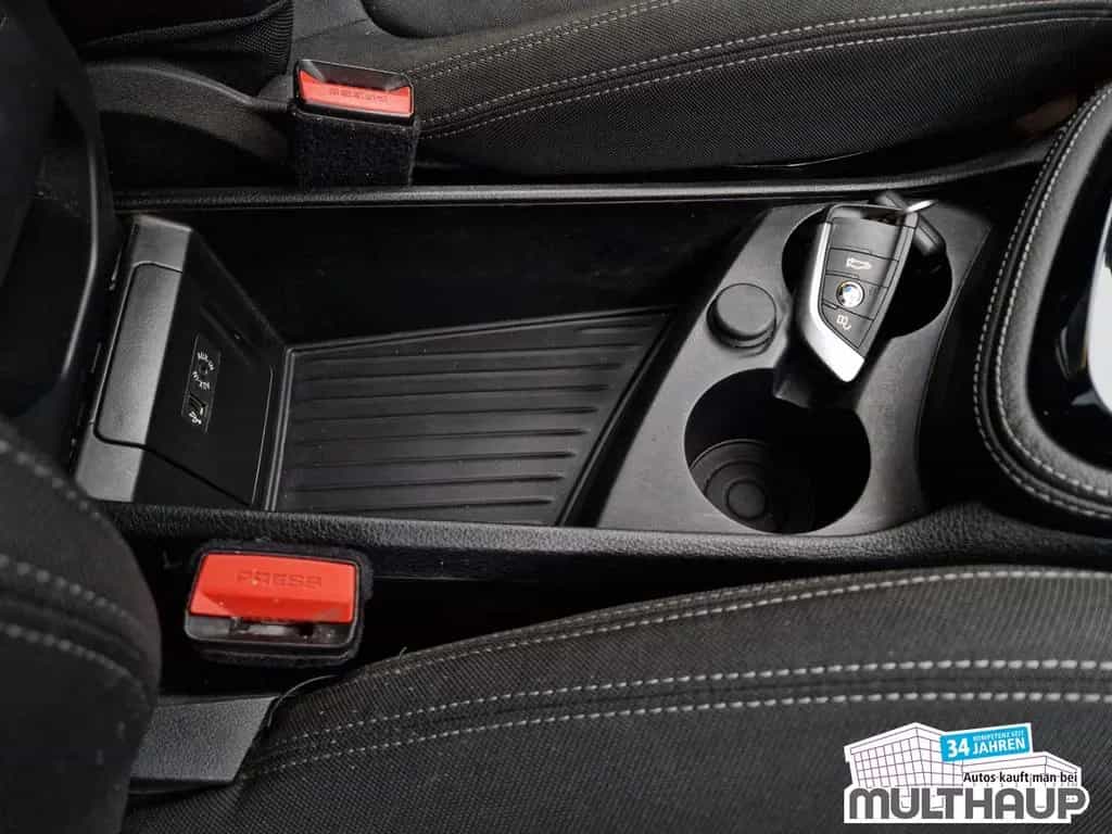 BMW 2 Series 218 Active Tourer i Sport Line SHZ PDC Navi 06/2017-photo-8