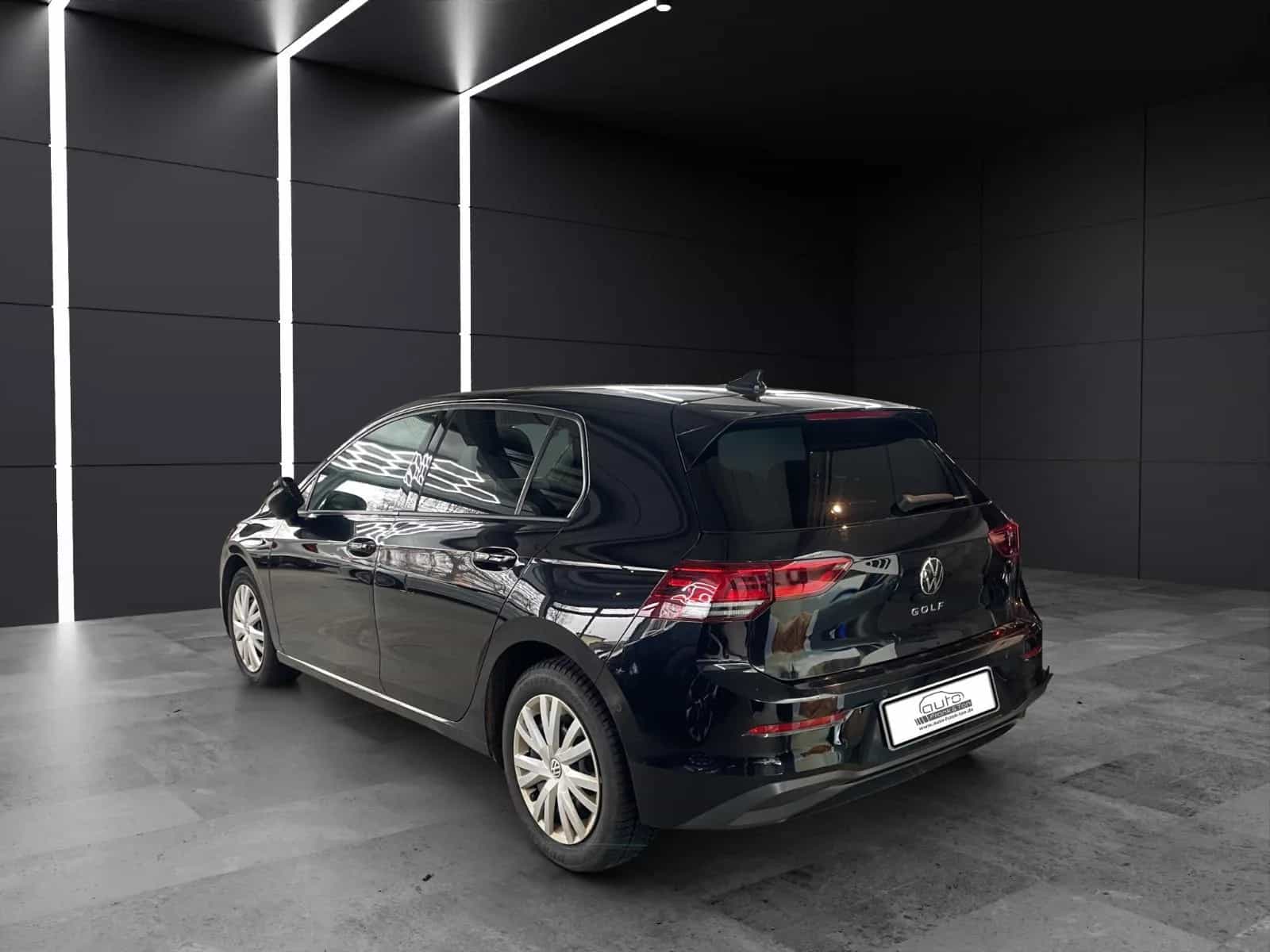 Volkswagen Golf VIII Lim. Life ( Golf 8 ), ACC, DAB, LED 06/2020-photo-3