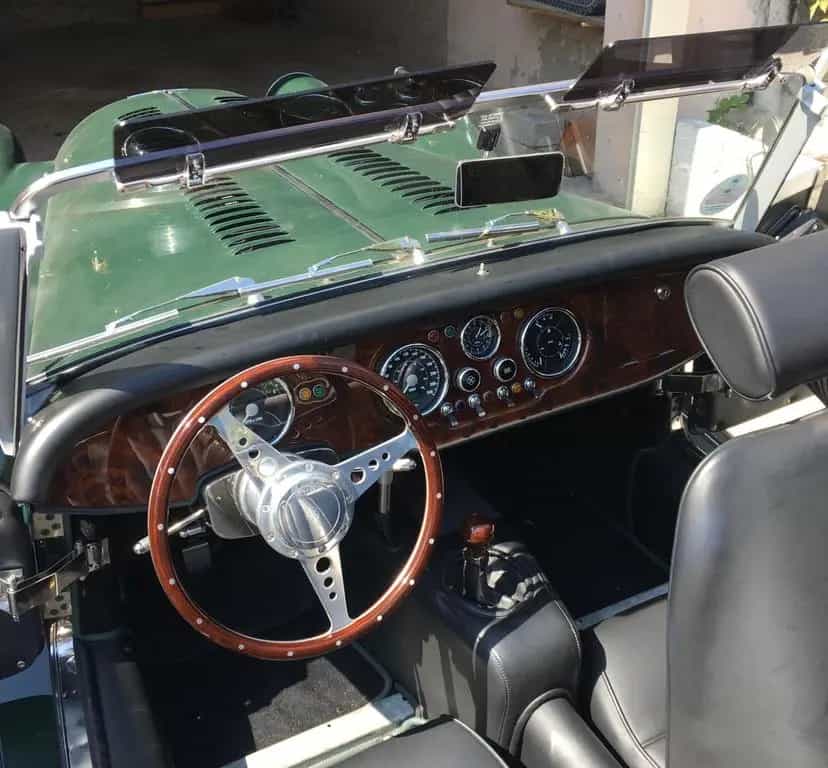 Morgan Plus 4 08/2012-photo-2