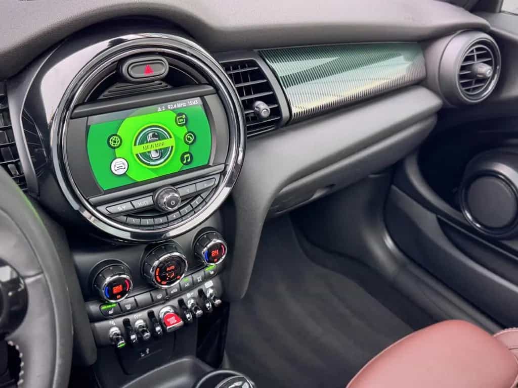 MINI Cooper 60 Years Trim Chili *LED|CAM|PANO|LEDER* 03/2020-photo-21