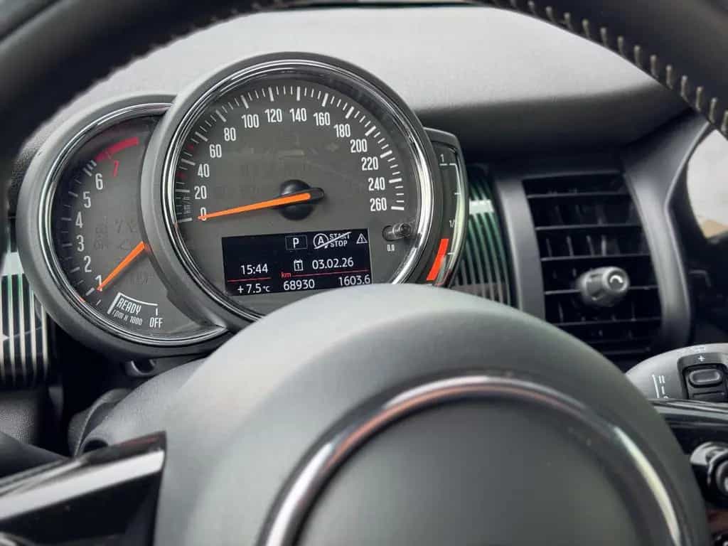 MINI Cooper 60 Years Trim Chili *LED|CAM|PANO|LEDER* 03/2020-photo-23
