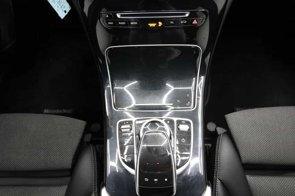 Mercedes-Benz C-Class T CGI Avantgarde Navi LED Sportsitze 10/2017-photo-14