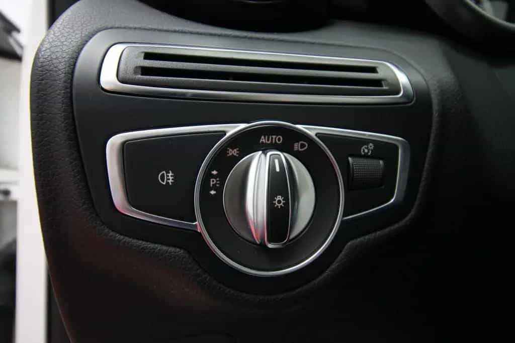 Mercedes-Benz C-Class T CGI Avantgarde Navi LED Sportsitze 10/2017-photo-17