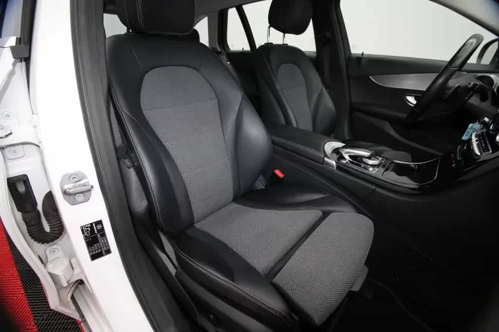Mercedes-Benz C-Class T CGI Avantgarde Navi LED Sportsitze 10/2017-photo-9