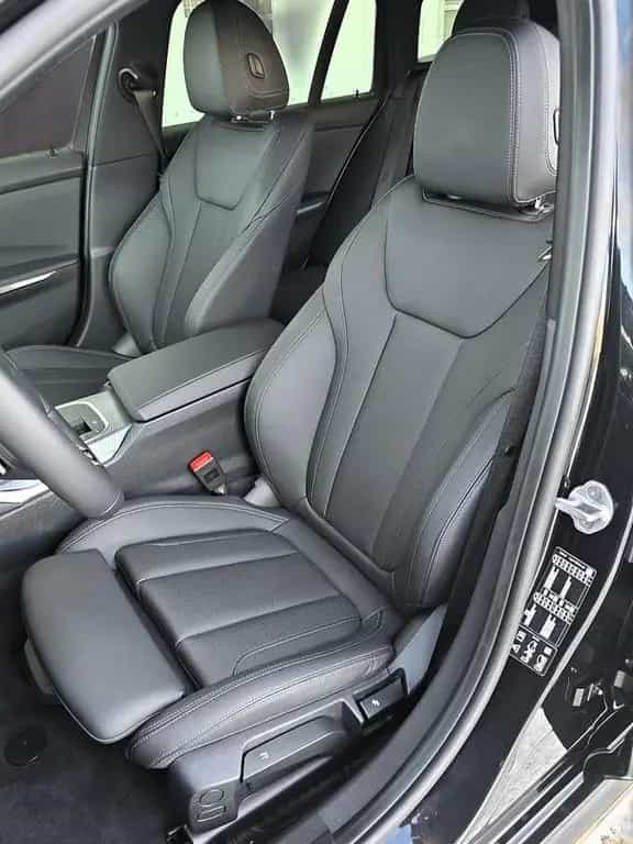 BMW 3 Series 330 d xDr. M-Sport+AHK+Pano+ACC+Parkassist+Alarm 05/2025-photo-10