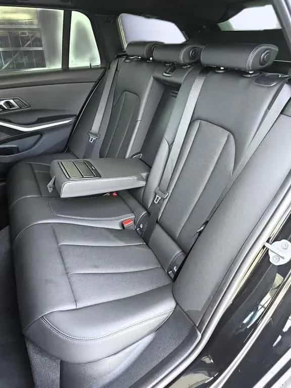 BMW 3 Series 330 d xDr. M-Sport+AHK+Pano+ACC+Parkassist+Alarm 05/2025-photo-14