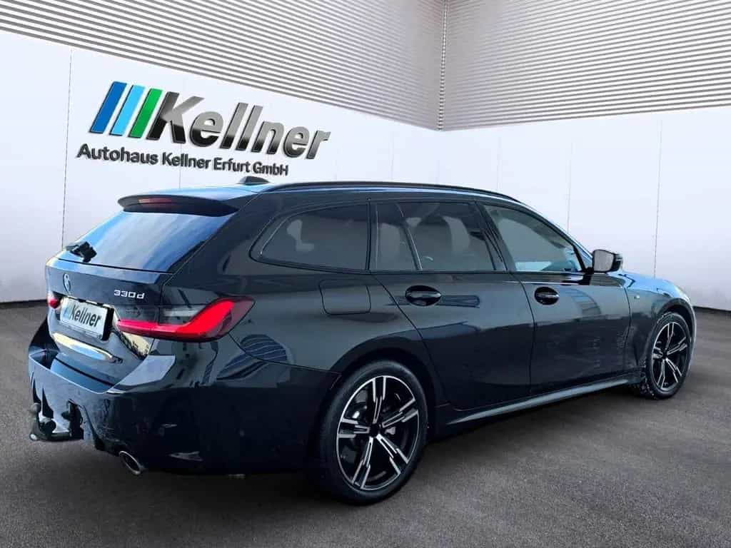 BMW 3 Series 330 d xDr. M-Sport+AHK+Pano+ACC+Parkassist+Alarm 05/2025-photo-2